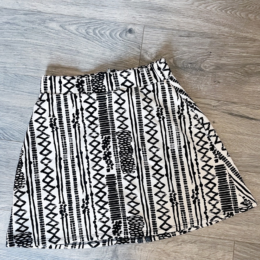 Geo Skirt